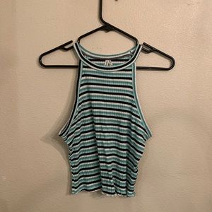 2 mudd crop tank tops